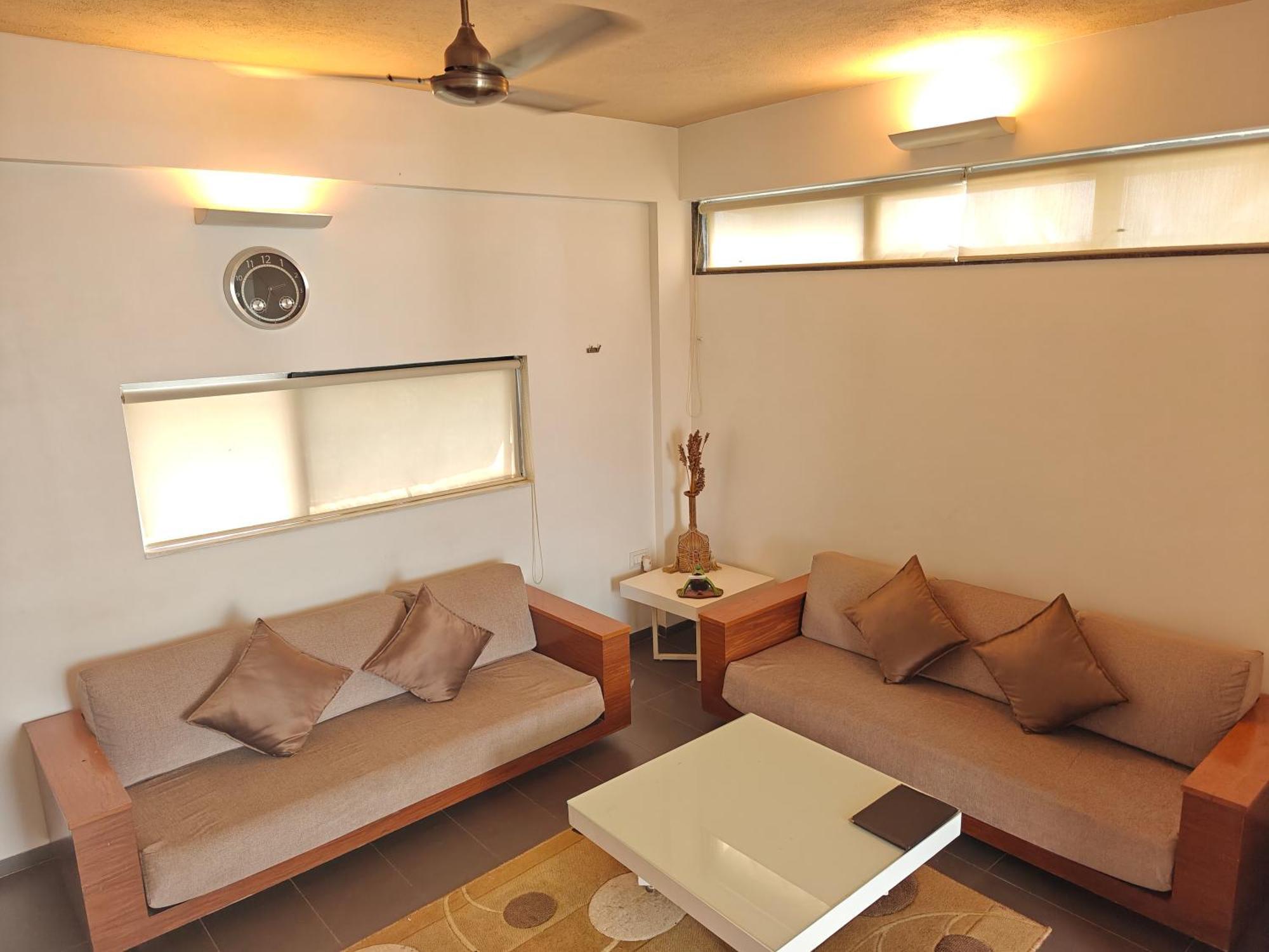 Chandralok Service Apartments Kolhapur Exterior foto