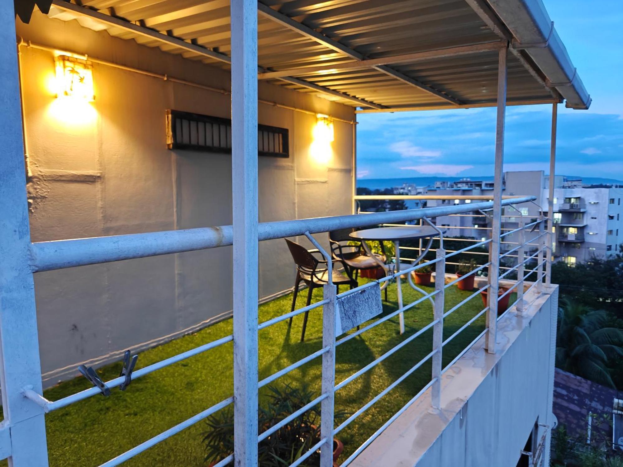 Chandralok Service Apartments Kolhapur Exterior foto