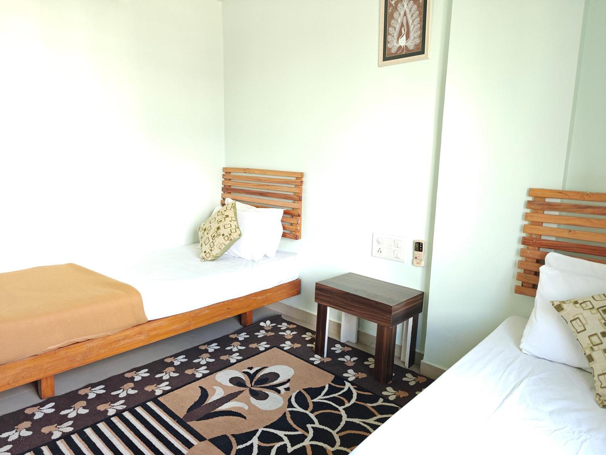 Chandralok Service Apartments Kolhapur Zimmer foto